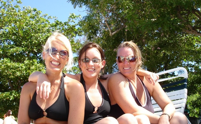 Ali & Sisters